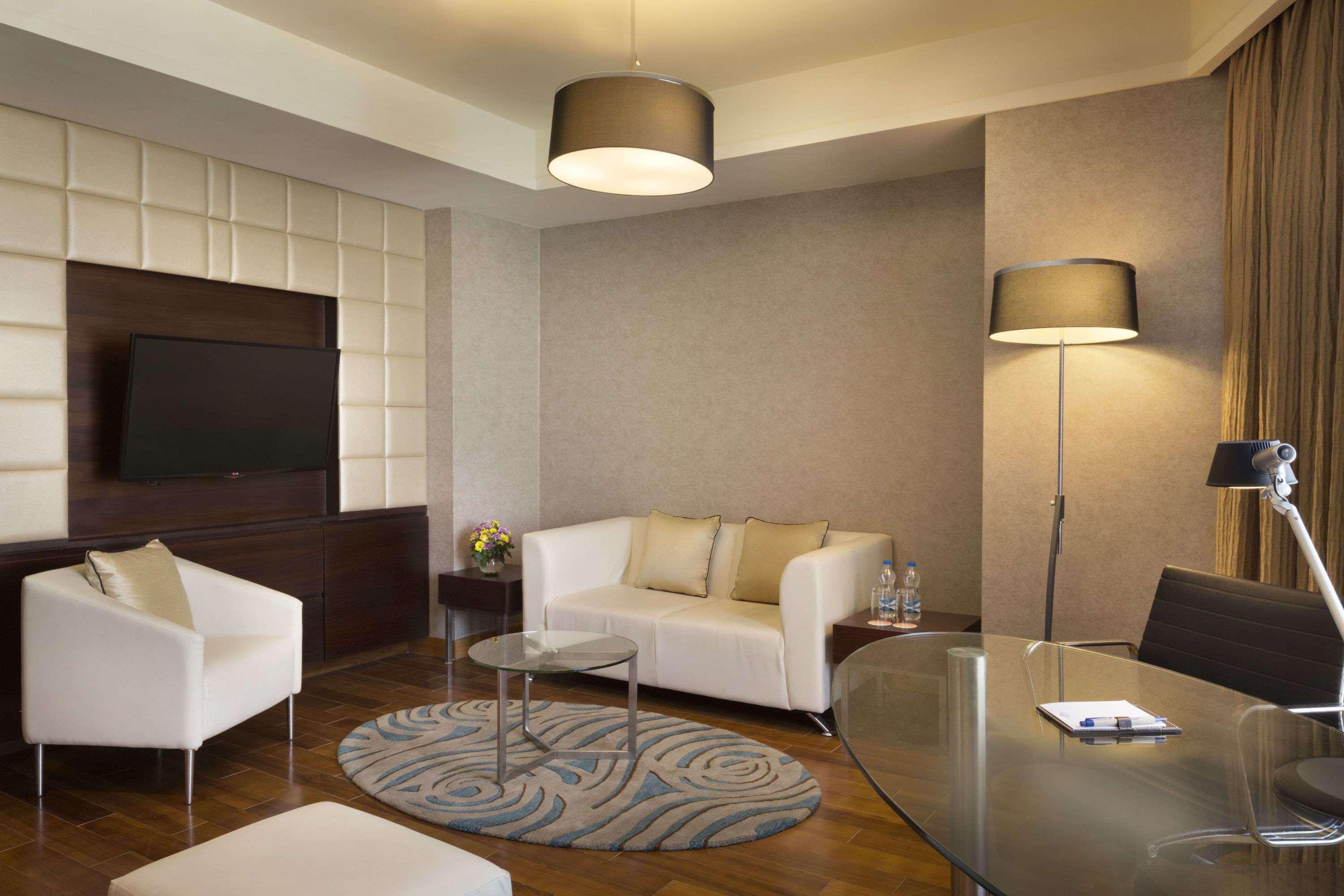 Howard Johnson By Wyndham, Hebbal, Bengaluru Eksteriør bilde