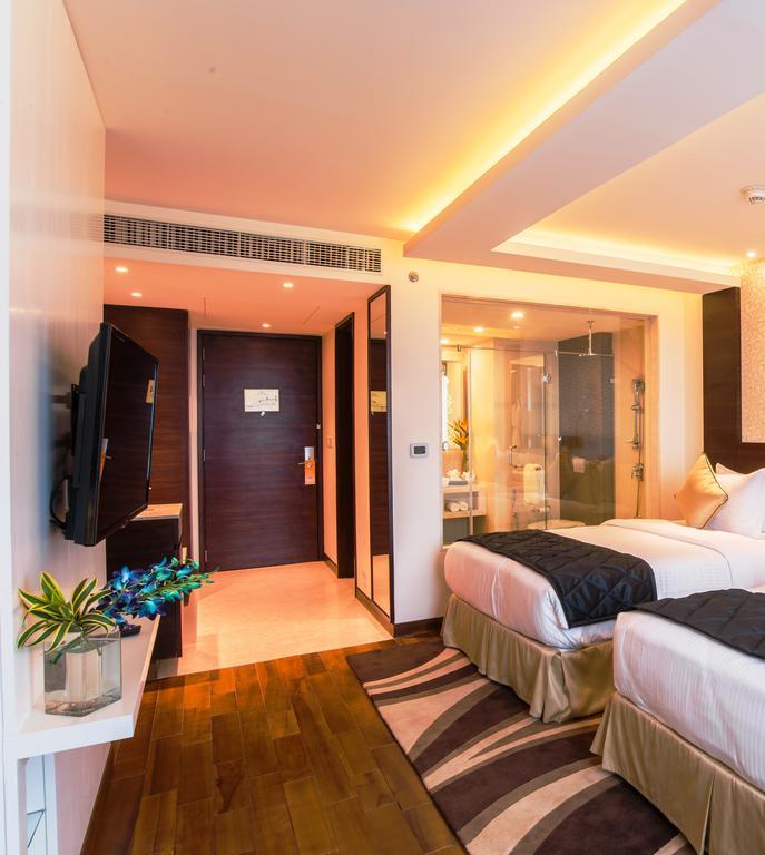 Howard Johnson By Wyndham, Hebbal, Bengaluru Eksteriør bilde